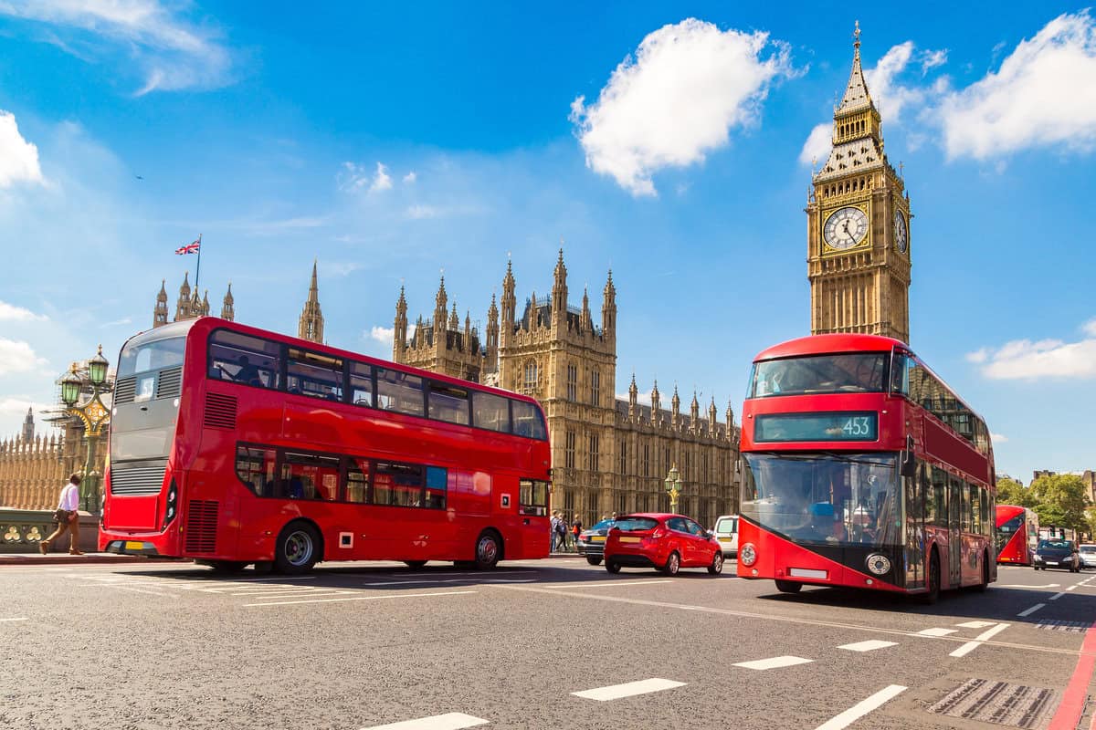London, Big Ben, red buses