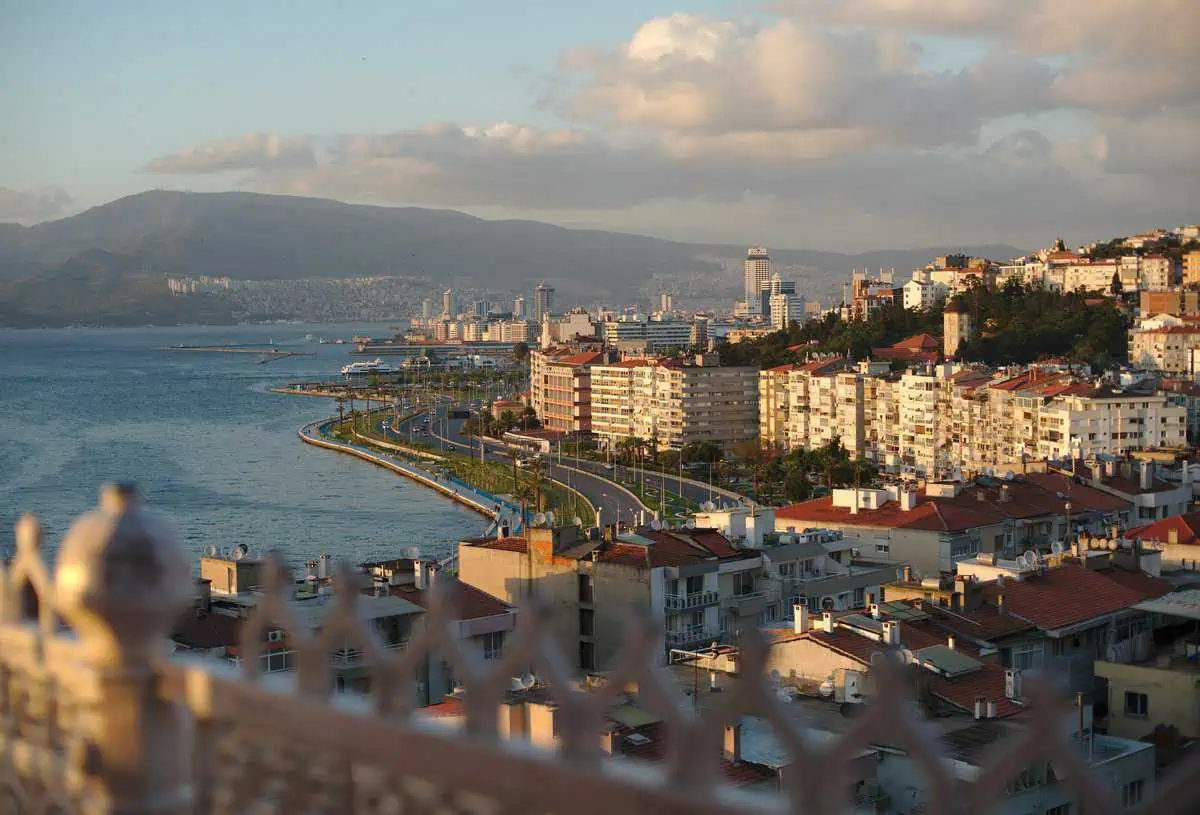 Top 5 IT Recruitment Agencies in Izmir, Turkey