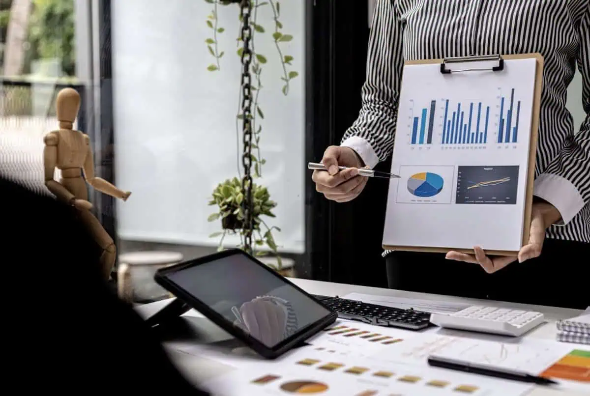 Chief Marketing Officer Job Description Template
