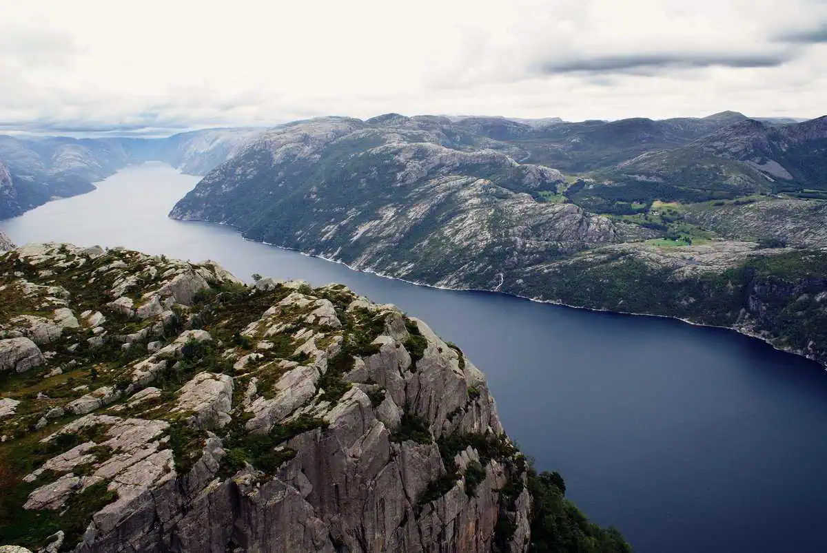 Top 5 IT Recruitment Agencies in Stavanger, Norway