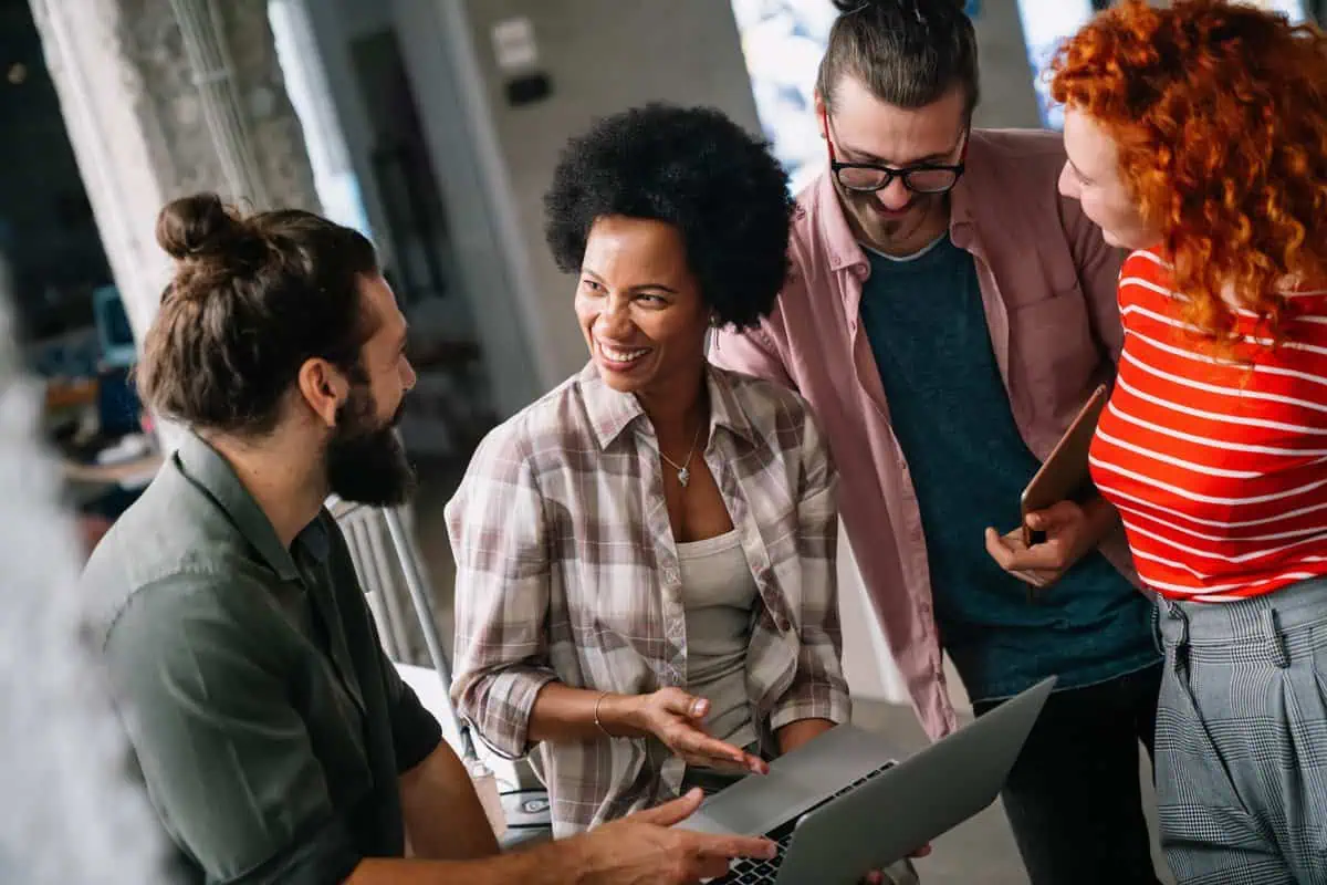 Outsource vs. Offshore: What’s the Difference?