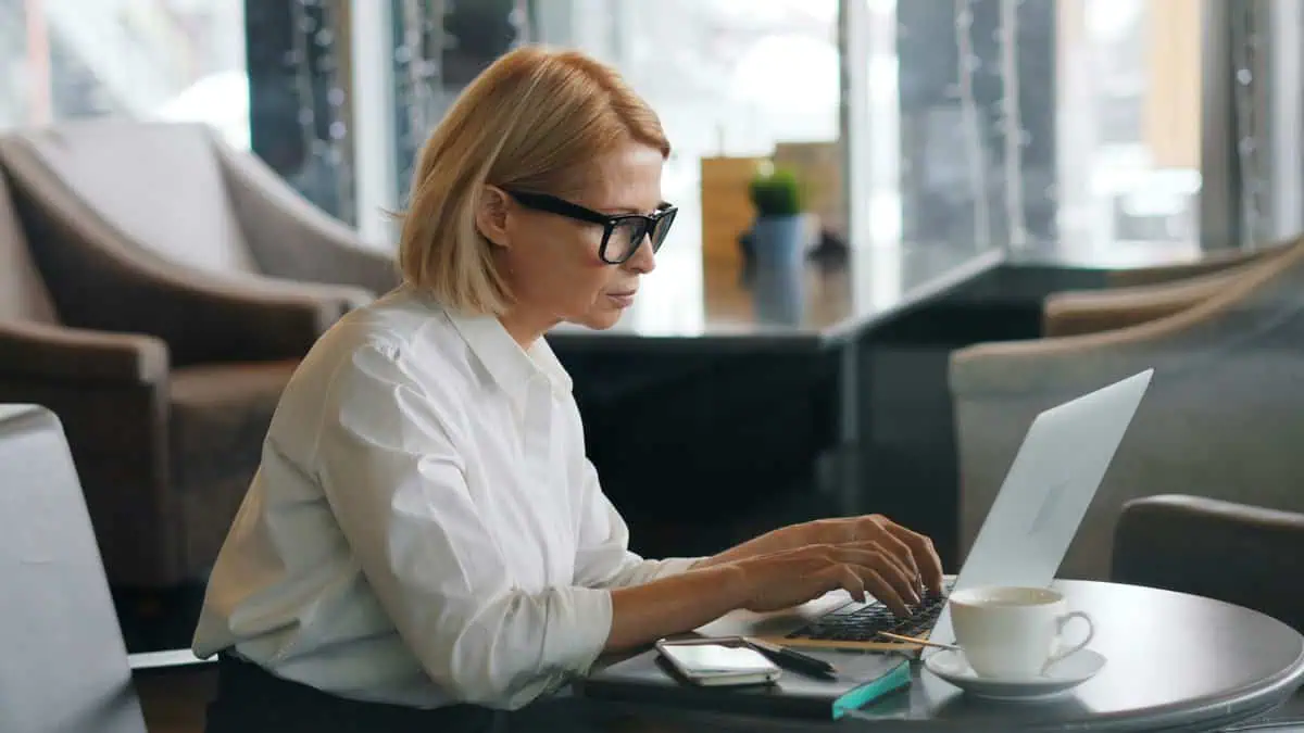 Payroll Specialist Job Description