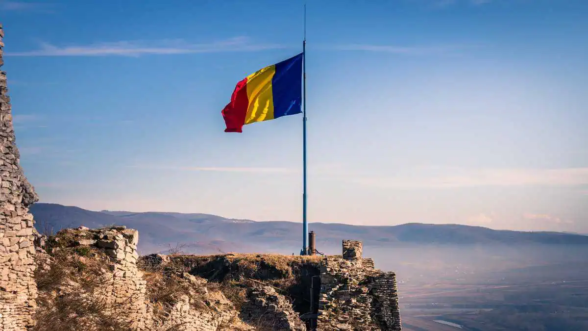 Nearshore Romania: IT Market Pros, Cons, Salaries & Insights