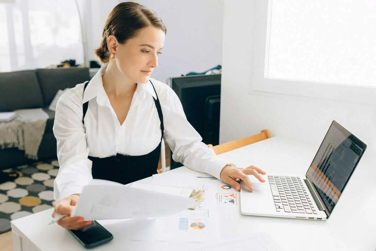Benefit Analyst Job Description Template