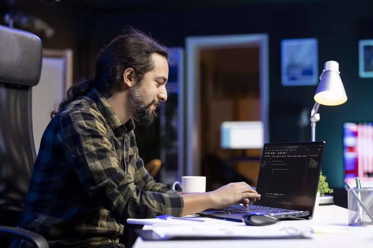 Senior .Net Developer – opis, zadania i rola w firmie