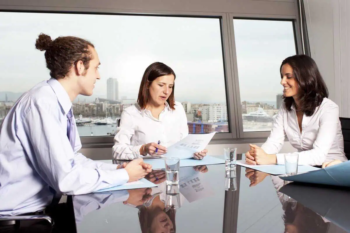 Chicago Based Recruiter Job Description