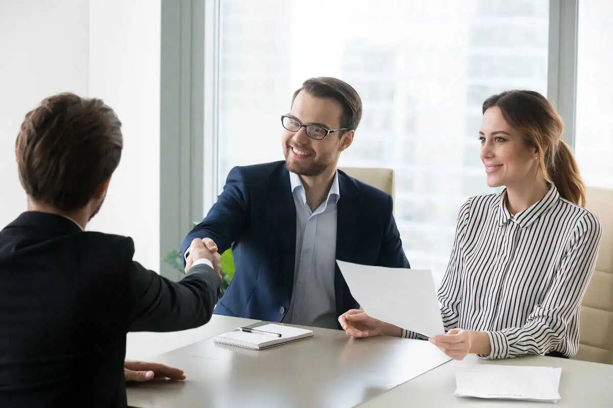 Human Resources Staffing Agency: Top 8 Firms & How to Pick