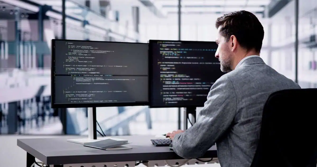 Hire React Native Developers: Top 15 Sites & Agencies