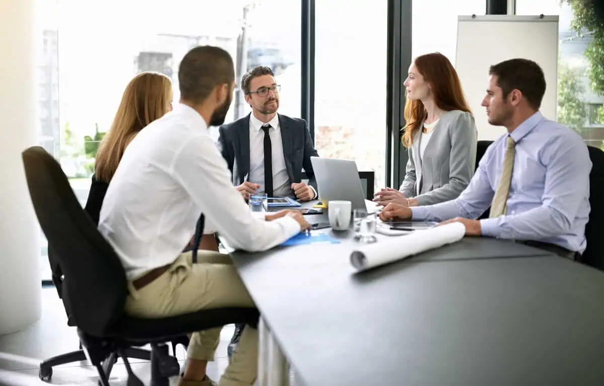 Embedded Recruitment Model: Guide to Get the Best Talent