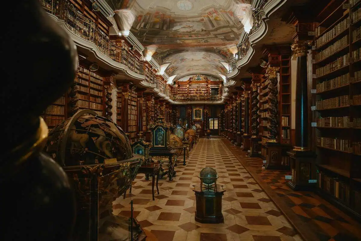 Baroque Library