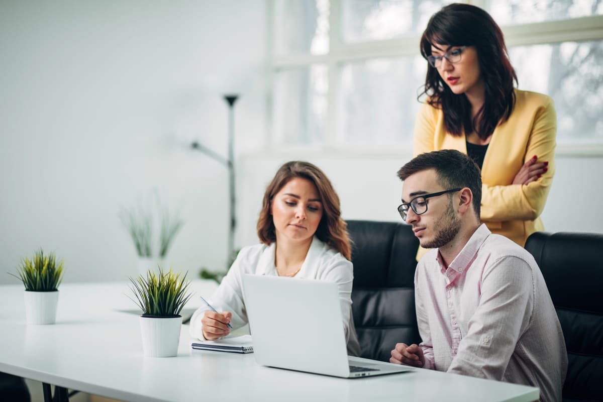 HR team discussing the project for the startup testimonial